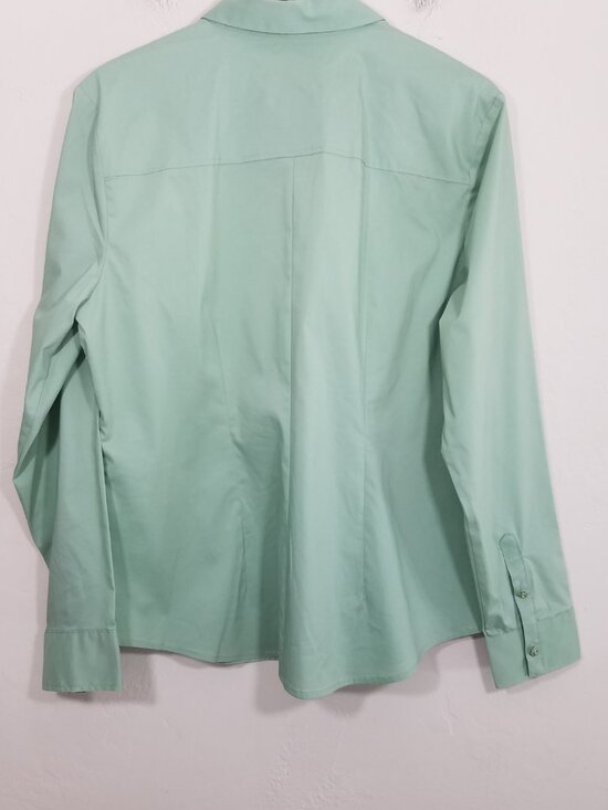 NWT New York & Company Long Sleeve Button Up Shirt Top Blouse Green Size XL - Picture 5 of 6